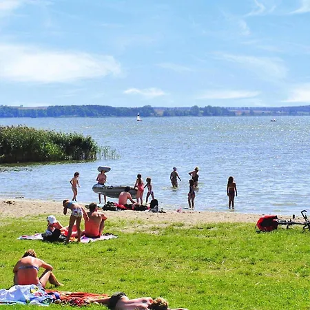 Ferienhaus Ferienhaeuser Am Kummerower See, Verchen, Cleaning Included *